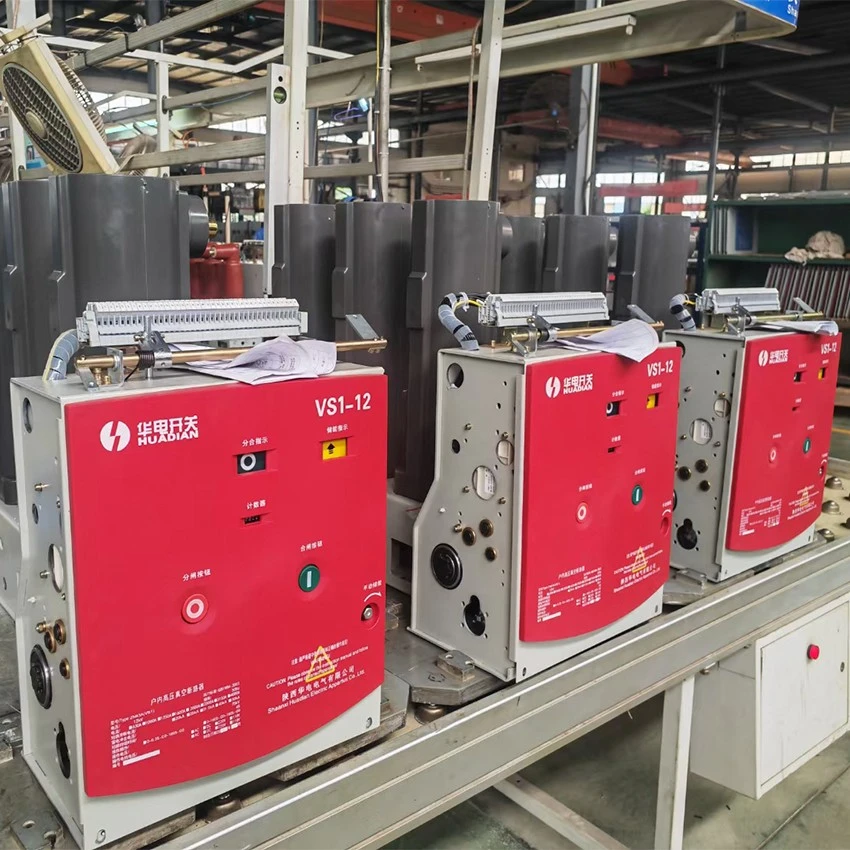 VS1 Indoor AC Medium Voltage -12(24) Vacuum Circuit Breaker factory
